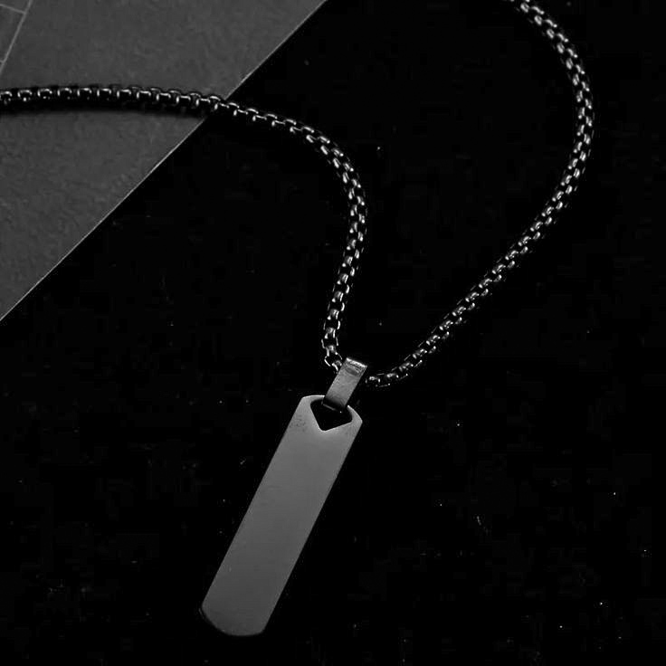 Black Bar & Chain Pendant